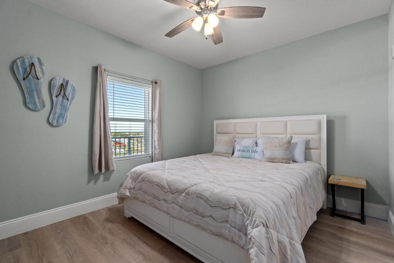 Living Right At Laketown Wharf #1016 By Nautical Properties Panama City Beach Exterior photo