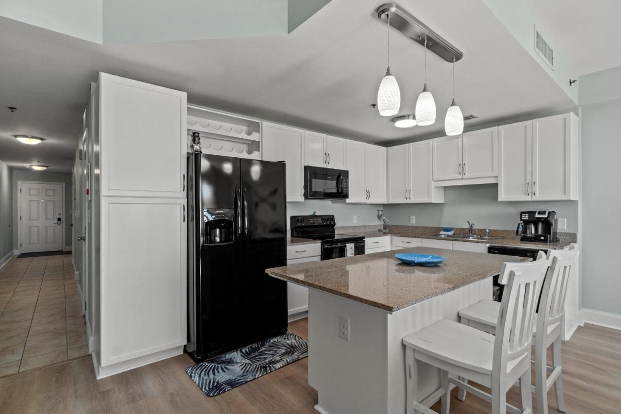 Living Right At Laketown Wharf #1016 By Nautical Properties Panama City Beach Exterior photo